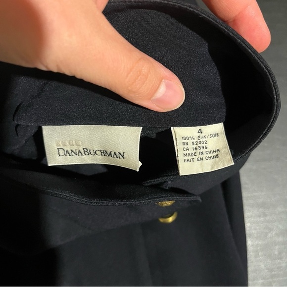 Dana Buchman Navy 100% Silk Military Gold Buttons Shirt Women's Size 4 - Picture 5 of 7